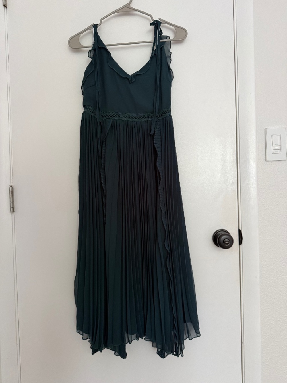 Green Lulus dress size M